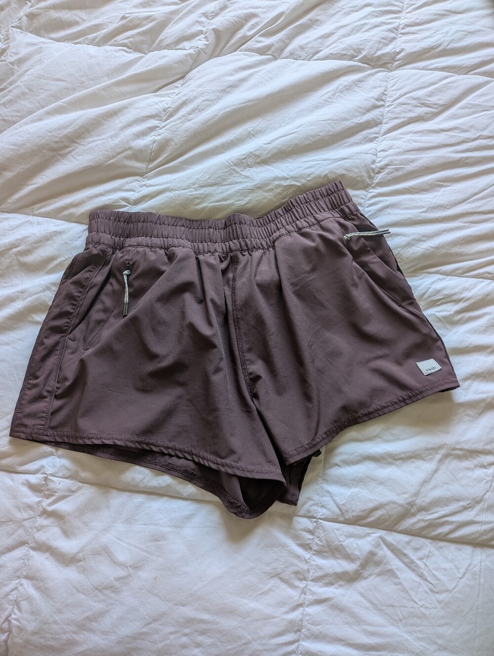 Vuori Brown Athletic Shorts Medium Euc